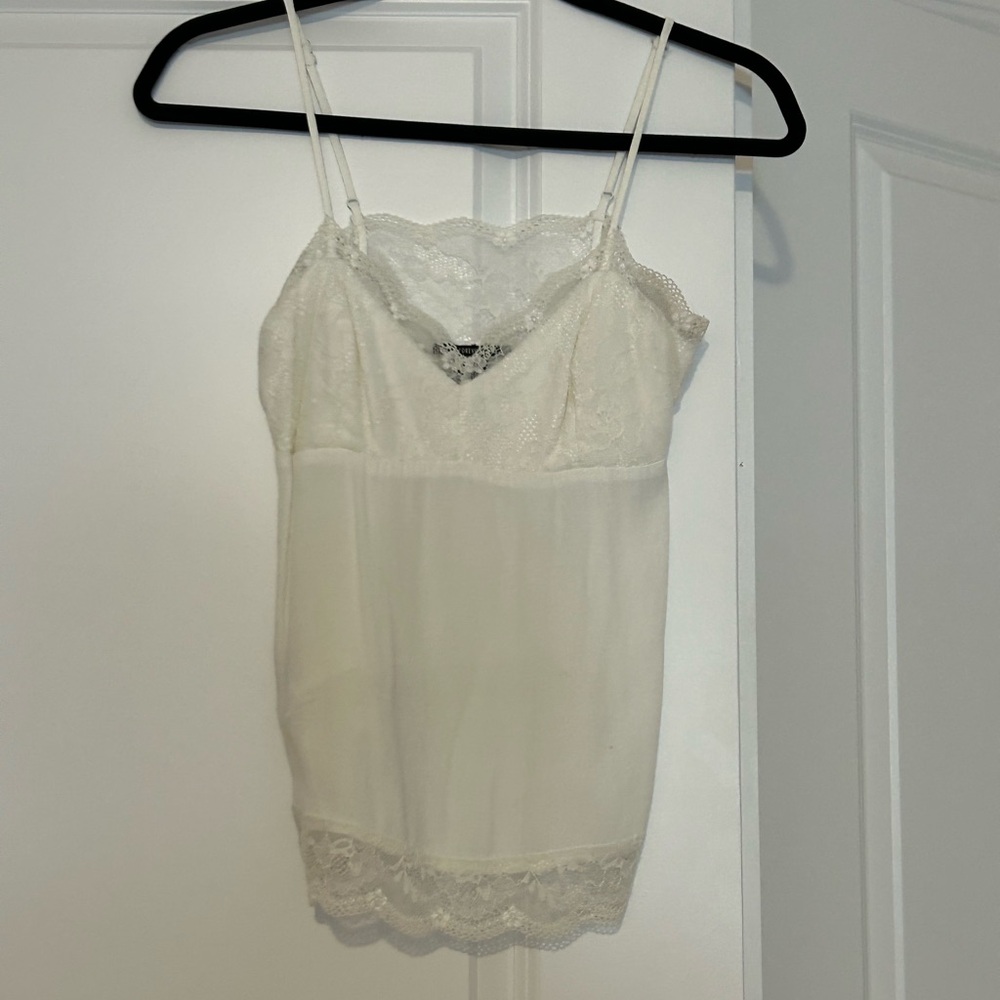 Forever 21 tank